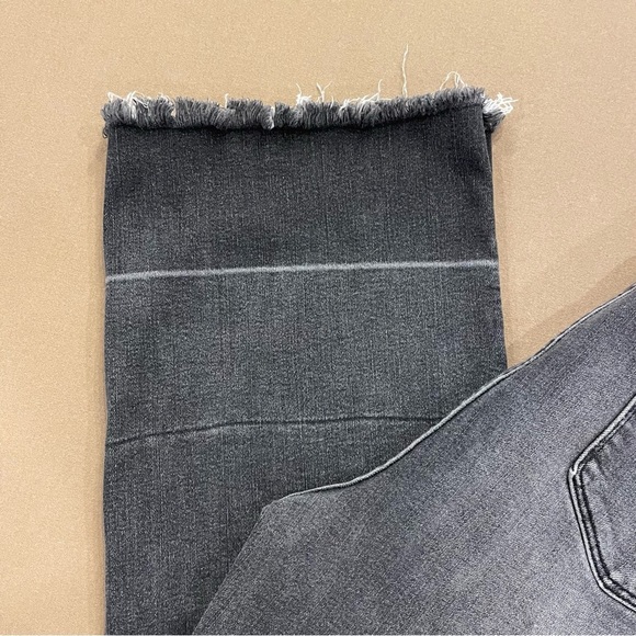 Just Blue Wide Leg Cropped Jeans Washed Grey Size 15/32 - Picture 3 of 14